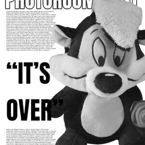 Banned Looney Tunes Pepe Le Pew Plush for Hallmark Valentine /w Flower in Hand